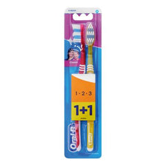 Oral B Toothbrush 3 Effect Classic 40 Medium Bundle Pack 1