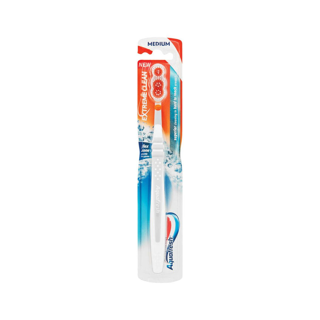 Aquafresh Toothbrush Extreme Clean Triaction