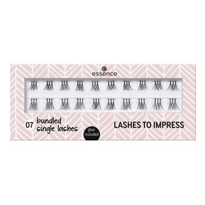 Essence Lashes To Impress